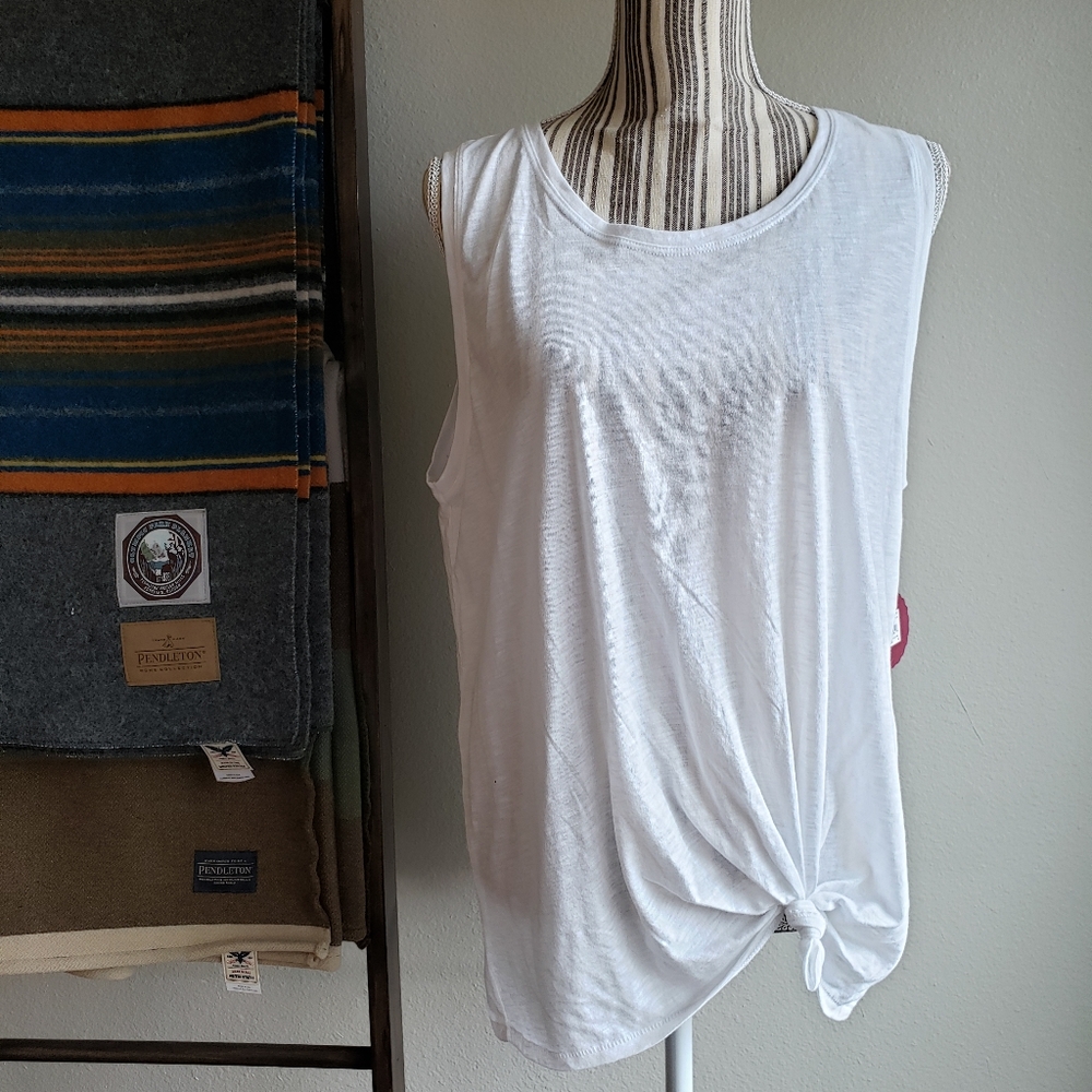 SO Brand white tank
